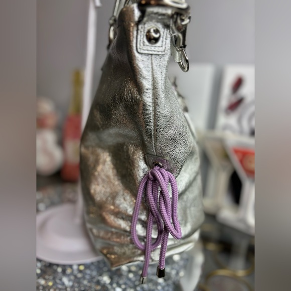 Coach 2010 limited edition rehab Poppy Metallic Silver Star Spotlight Tote EUC - Picture 7 of 16